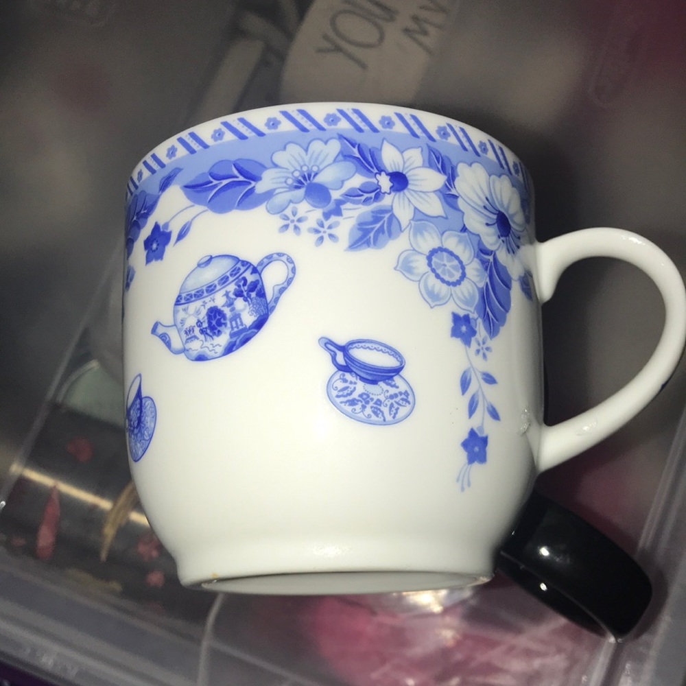 The English Tea Collection Mug with blue floral print